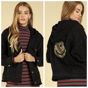 🆕Denim hooded jacket in vintage black